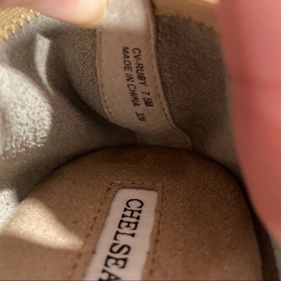 NWT Chelsea & Violet 7.5 ruby calfhair leopard flats - Picture 9 of 14